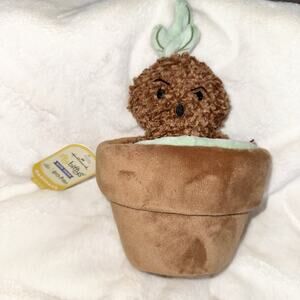 New Hallmark ITTY BITTYS HARRY POTTER MANDRAKE Potted Plant 8 With Sound 2023